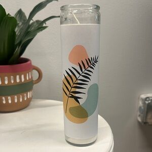 Abstract Leaf Design Candle